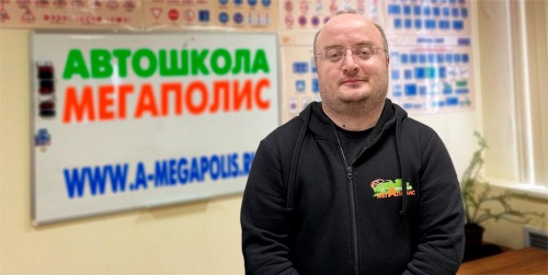 Автоинструктор на Щелковской Елисеев Андрей Владимирович