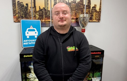 Автоинструктор на Сходненской Елисеев Андрей Владимирович