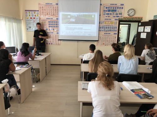 Автошкола Мегаполис на Тушинской